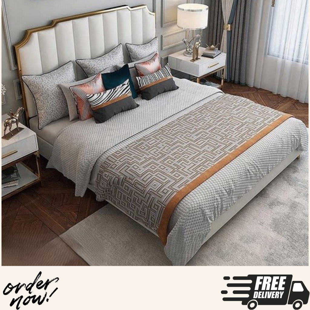 QUORO Bed Frame