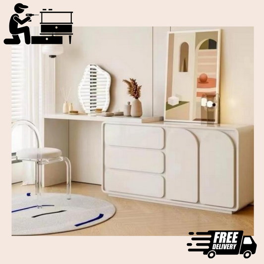 LEXIS Vanity Table