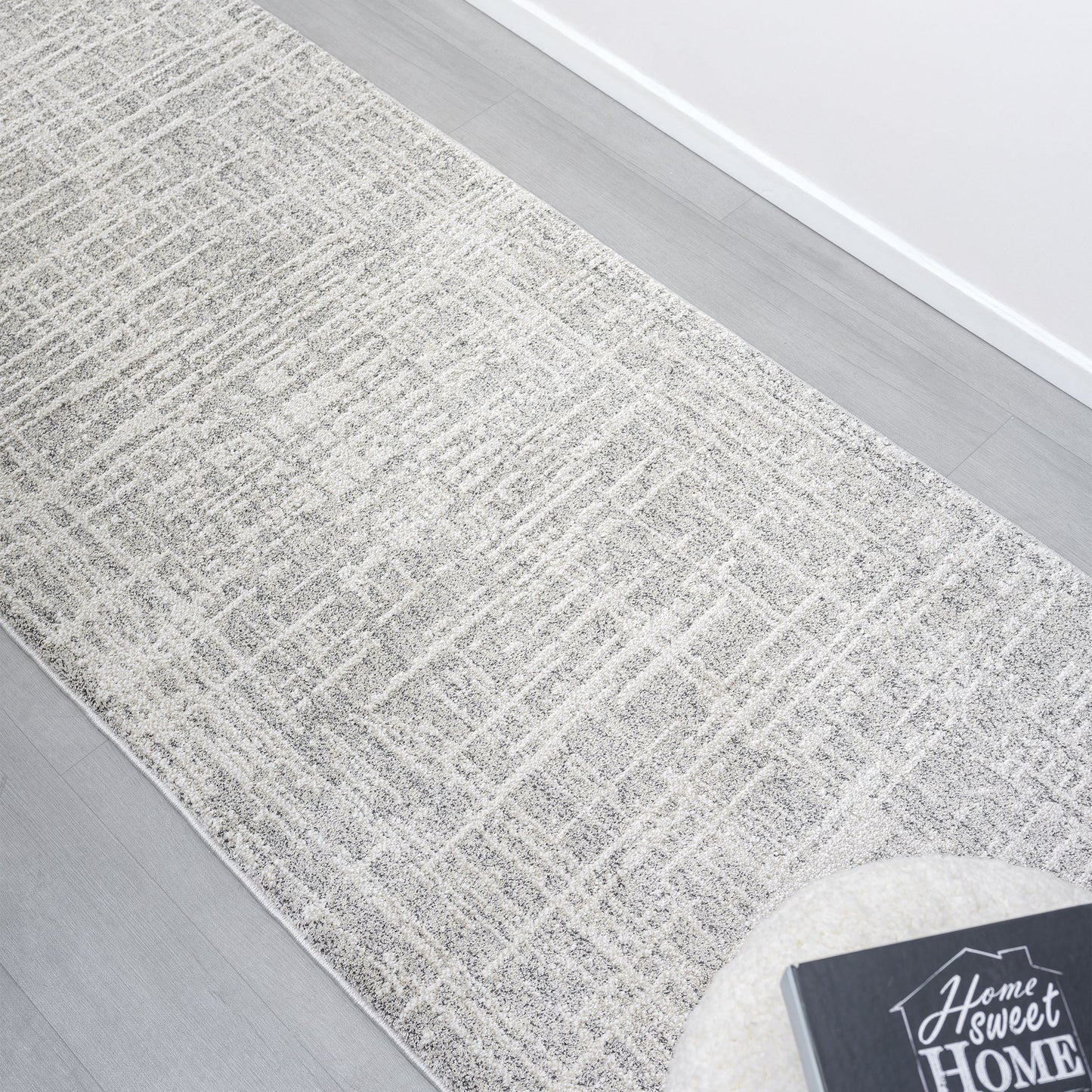 Nature 497 Linen Runner
